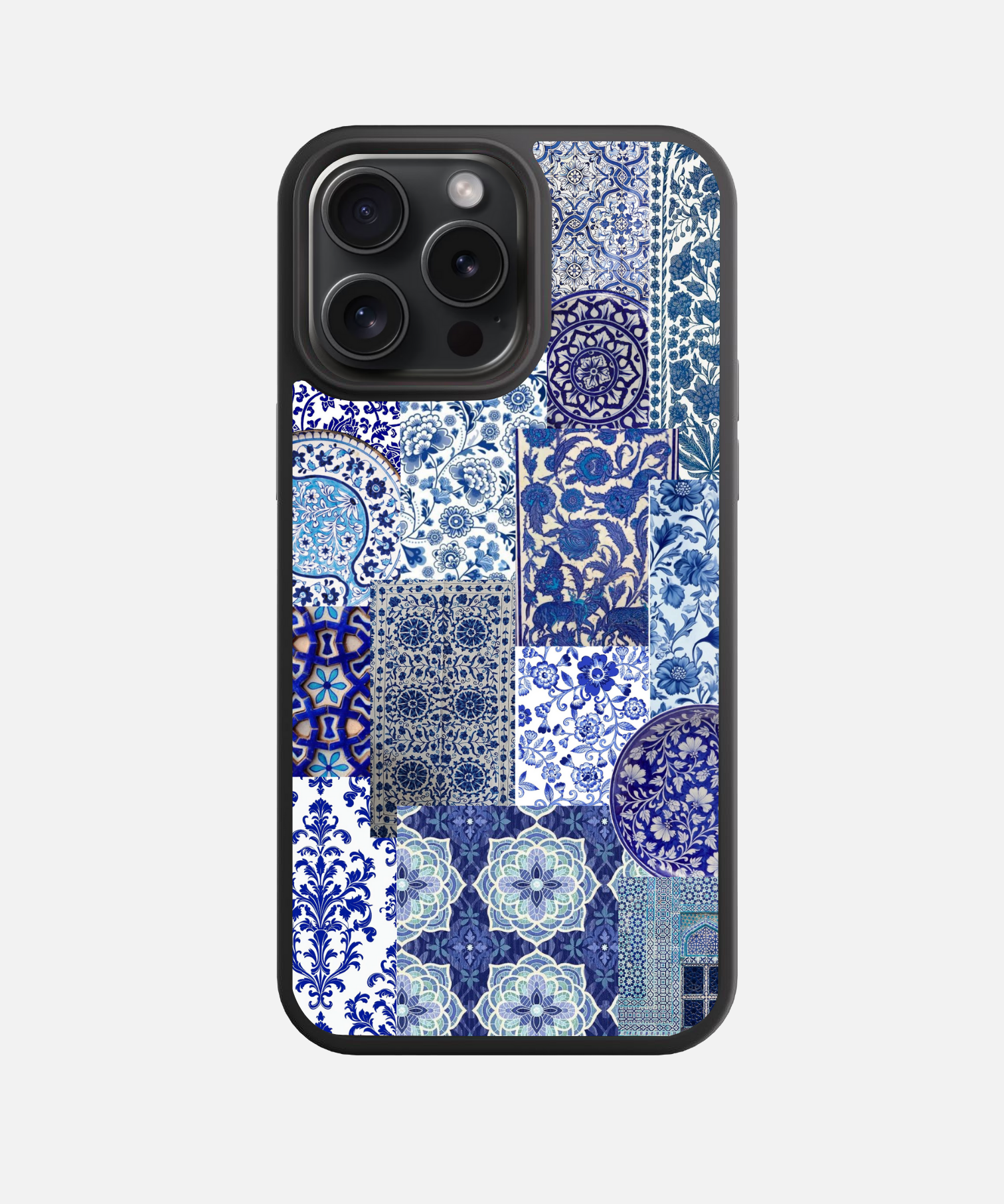 Blue Willow Mosaic Glass Case